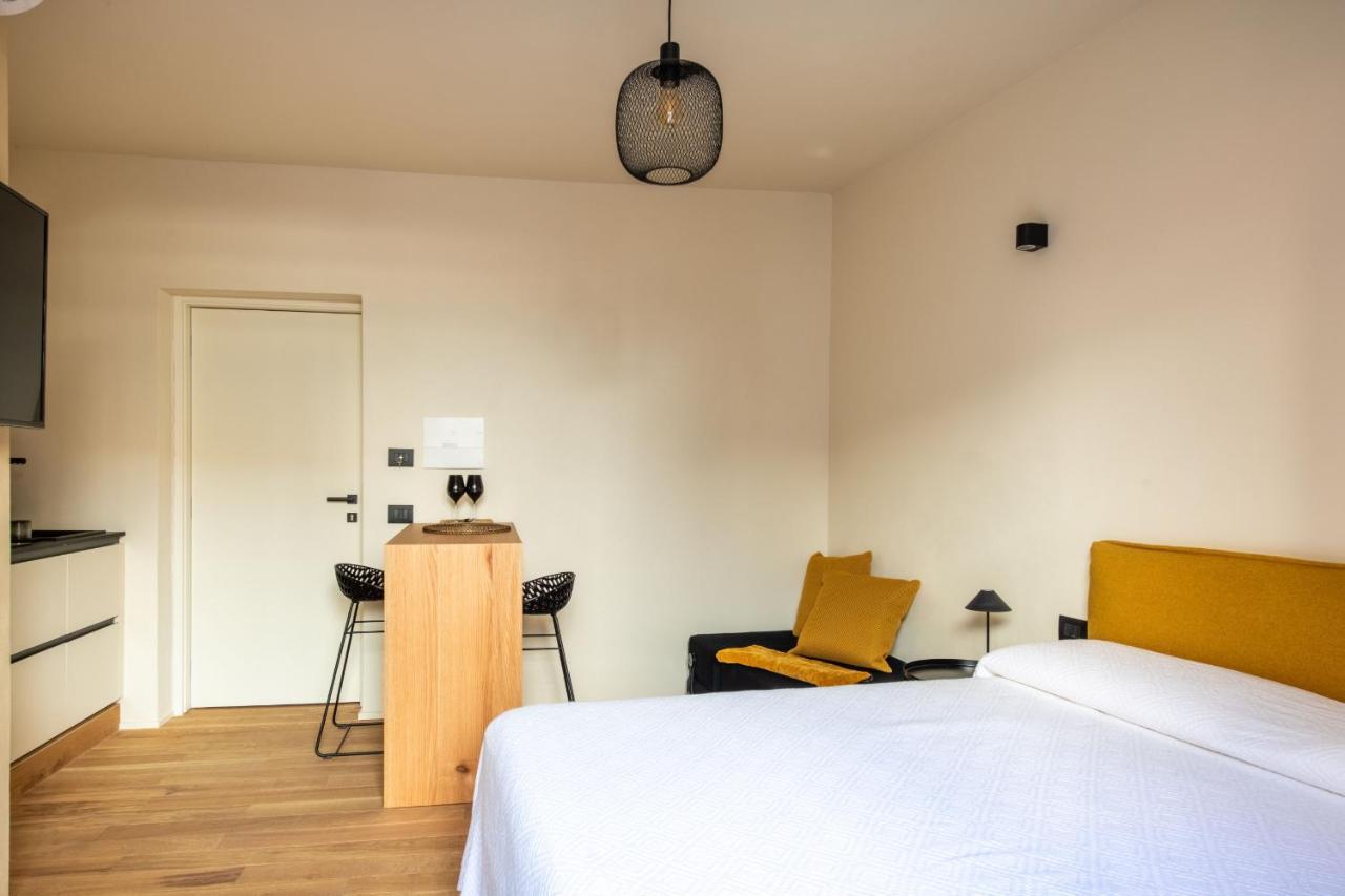 Candeloro Boutique Apartments By Wonderful Italy Чефалу Екстериор снимка